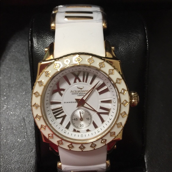 Aquaswiss women’s gold/white watch - Picture 3 of 8